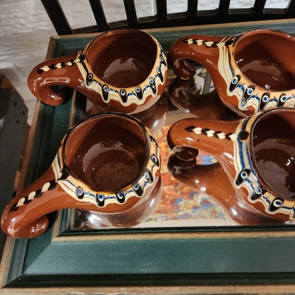 Pottery from Bulgaria- set of 4 - Picture 5 of 5